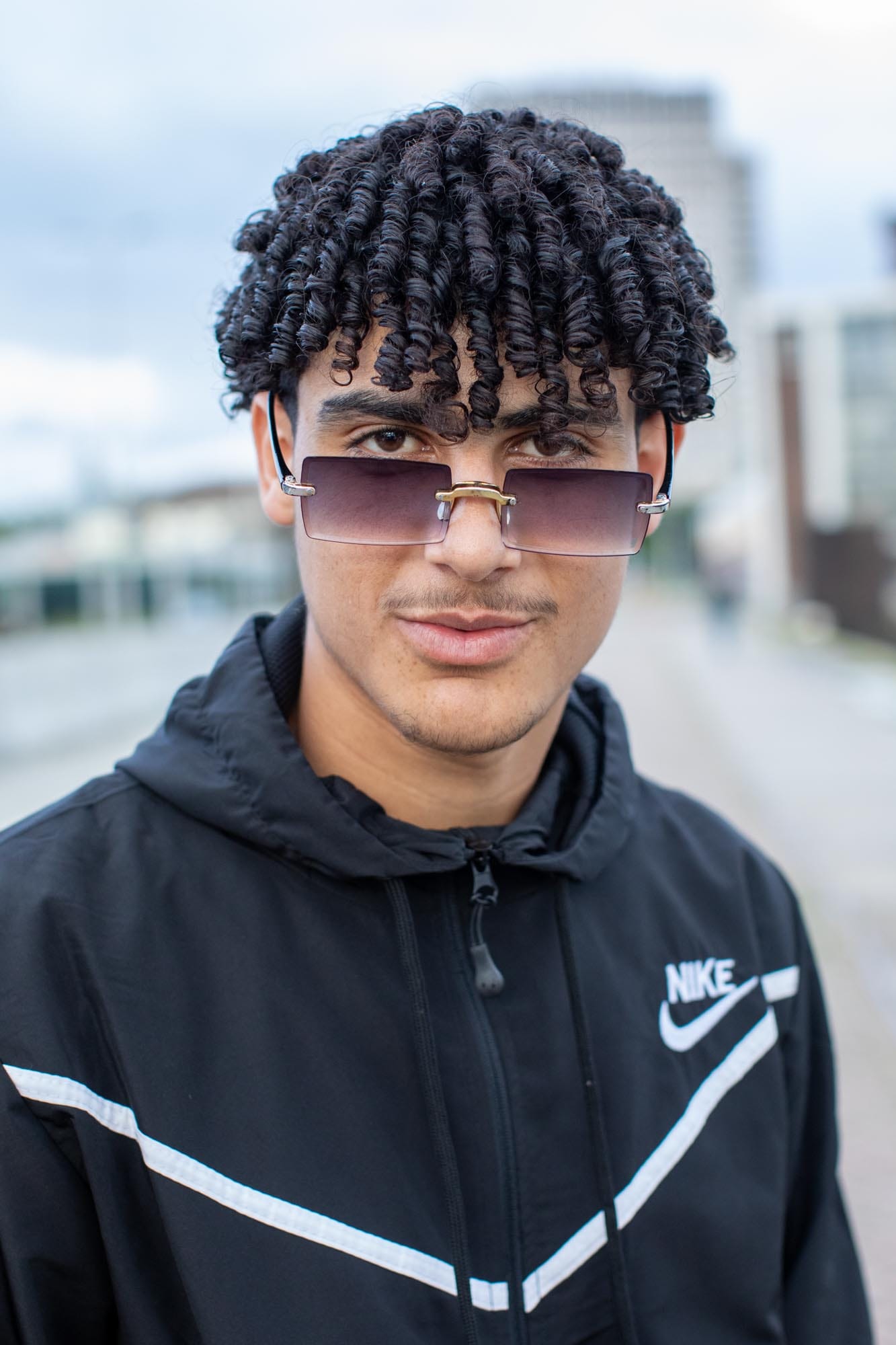 Portrait of a man in Delfshaven, Rotterdam © Florian Braakman