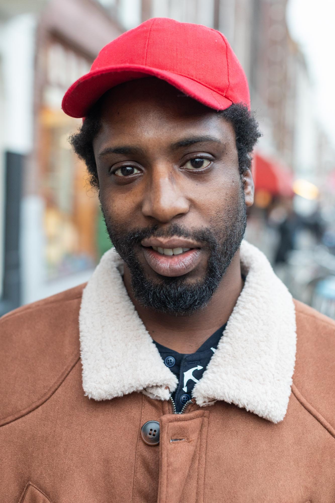 Portrait of a man in Delfshaven, Rotterdam. © Florian Braakman