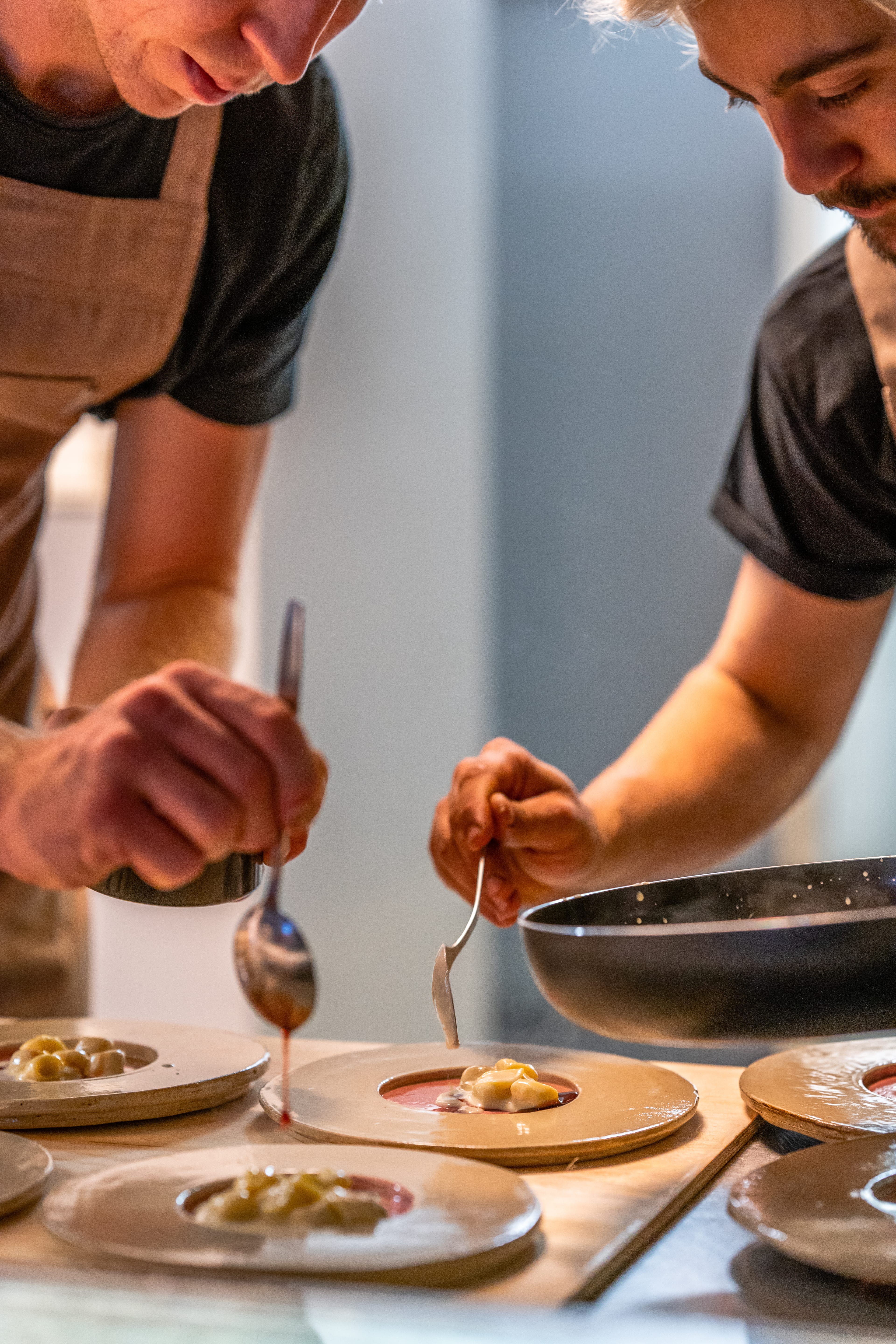 Atelier Olanto 18-08, 2021 © Foam. Photo: Stijn Fischer.