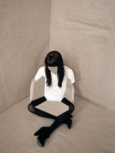 Papergirl 2, 2010 © Ina Jang 